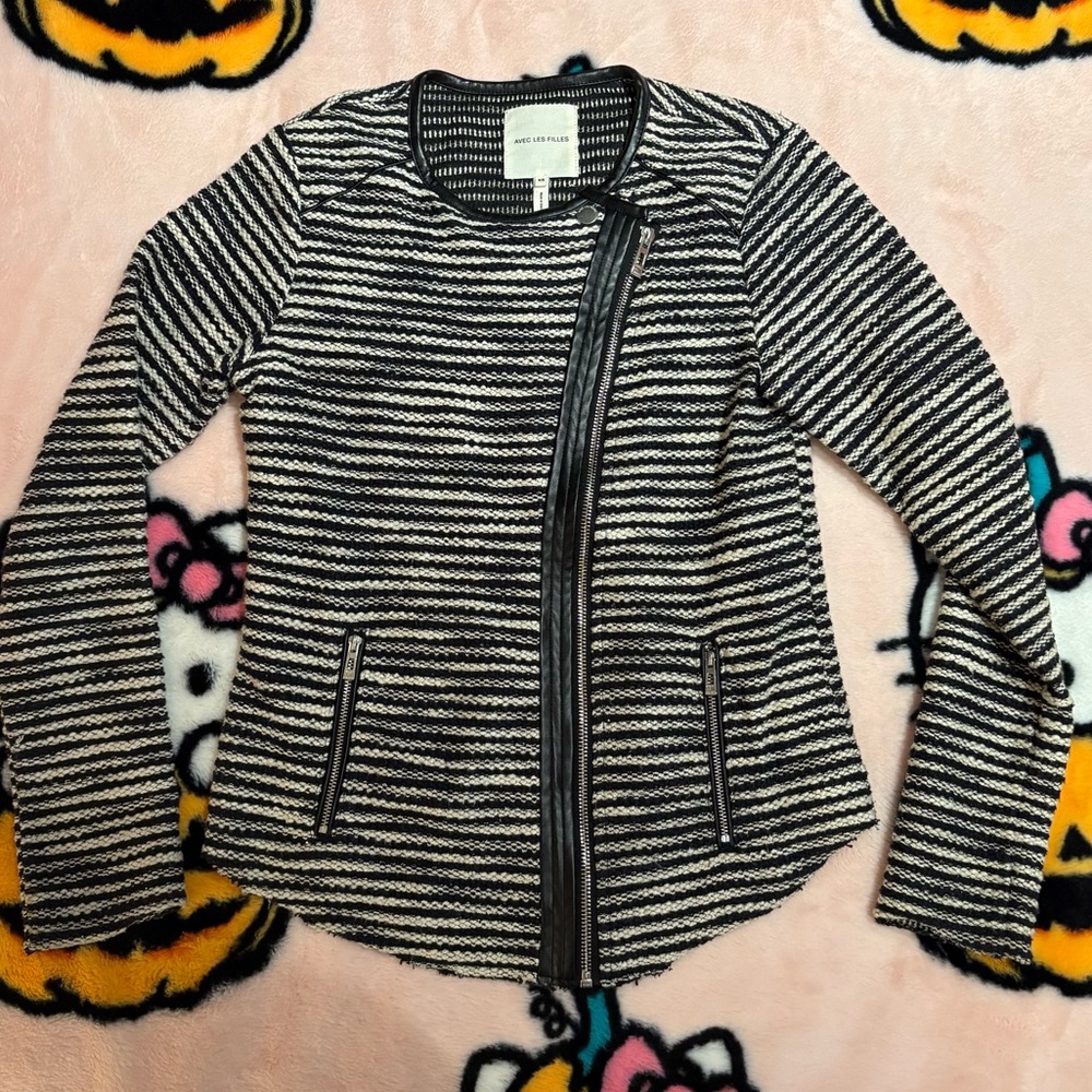 Avec Les Filles Black & White Textured Striped sweater jacket